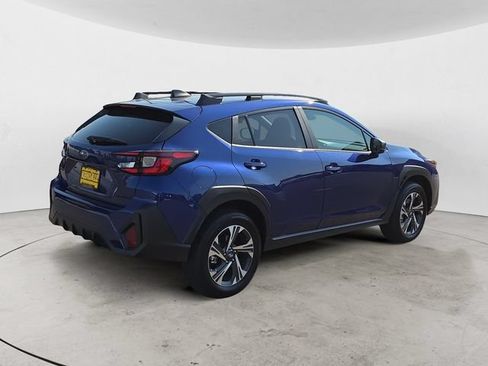 Certified 2026 Subaru Crosstrek 2.5i Premium AWD/4WD image 5