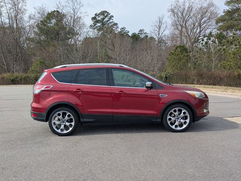 Used 2014 Ford Escape Titanium w/ Equipment Group 401A image 4
