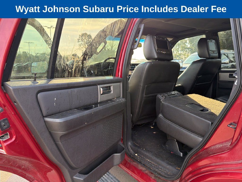Used 2013 Ford Expedition Limited RWD image 32
