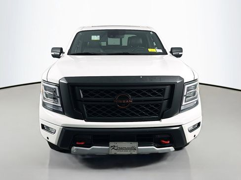Used 2023 Nissan Titan PRO-4X w/ Pro-4x Convenience Package AWD/4WD image 2