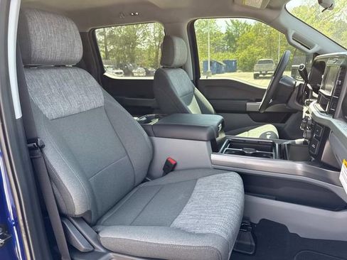 New 2026 Ford F250 XLT w/ FX4 Off-Road Package image 14
