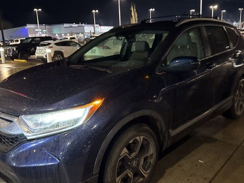 Used 2017 Honda CR-V Touring image 1