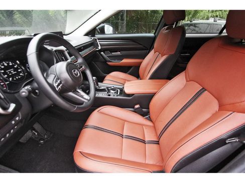Certified 2025 MAZDA CX-50 Meridian Edition w/ Apex Package AWD/4WD image 13