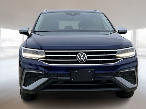 Used 2024 Volkswagen Tiguan Wolfsburg Edition image 3