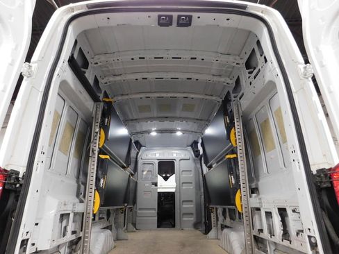 Used 2022 Ford Transit 250 148 High Roof Extended AWD image 76