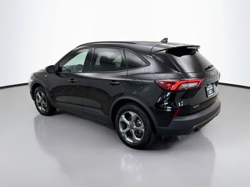 Certified 2025 Ford Escape ST-Line AWD/4WD image 5