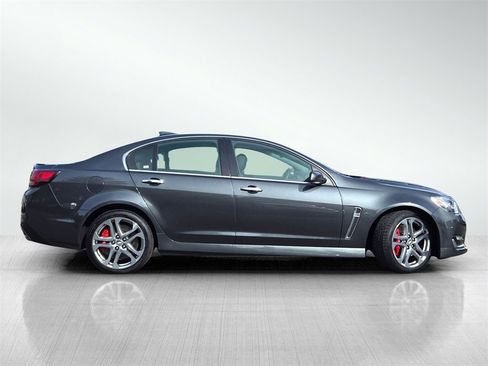 Used 2017 Chevrolet SS image 3