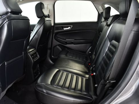 Used 2024 Ford Edge SEL w/ Convenience Package AWD/4WD image 16