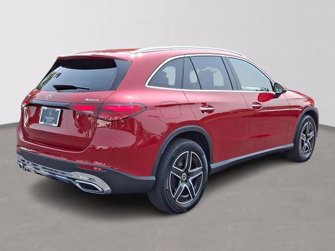 Certified 2026 Mercedes-Benz GLC 300 4MATIC image 4
