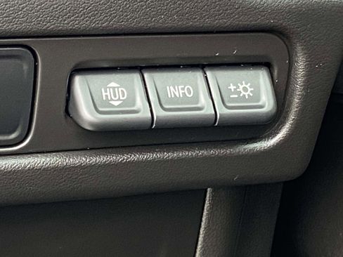 Used 2023 Chevrolet Tahoe High Country image 12