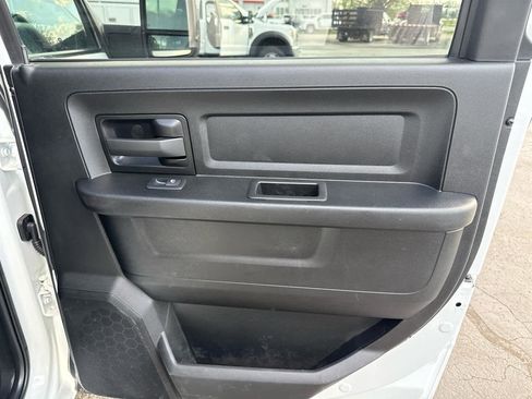 Used 2024 RAM 3500 Tradesman w/ Chrome Appearance Group AWD/4WD image 23