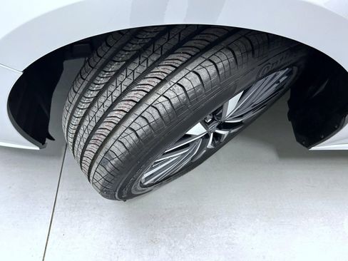 Used 2024 Nissan Altima 2.5 SV image 23