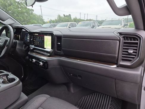 Used 2023 GMC Sierra 1500 Elevation RWD image 36