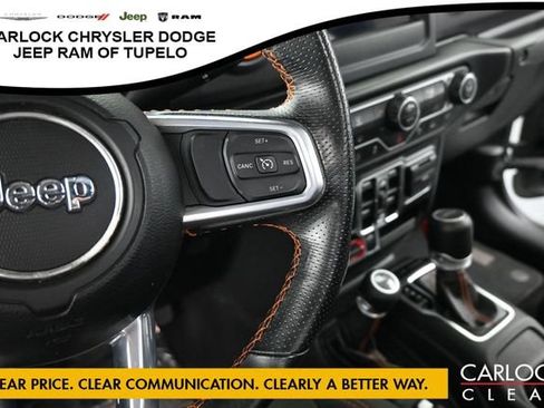 Used 2021 Jeep Gladiator Mojave w/ Safety Group AWD/4WD image 18