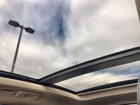 Used 2024 Lincoln Corsair Reserve w/ Equipment Group 201A image 22