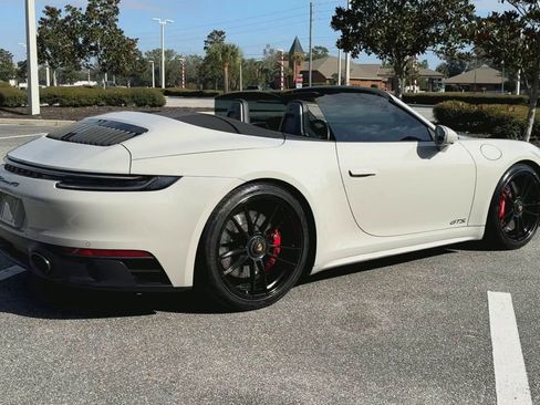 Used 2022 Porsche 911 Carrera GTS image 8