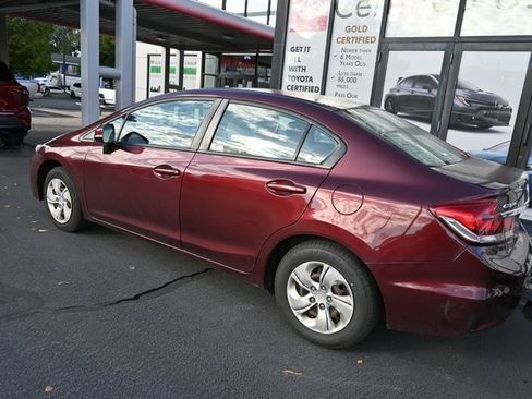 Used 2013 Honda Civic LX image 5