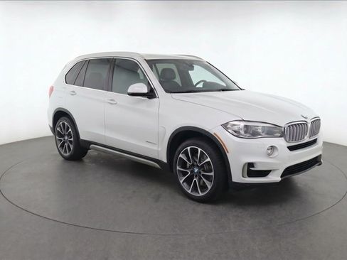 Used 2018 BMW X5 xDrive50i AWD/4WD image 3