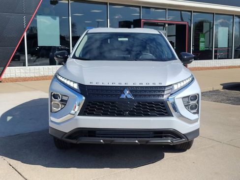 New 2026 Mitsubishi Eclipse Cross LE AWD/4WD image 9