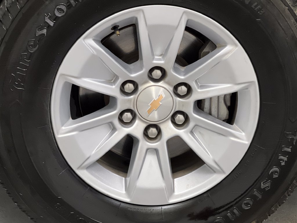 Used 2025 Chevrolet Silverado 1500 LT AWD/4WD image 65
