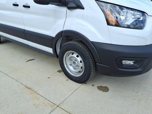 New 2026 Ford Transit 250 148 Medium Roof image 30
