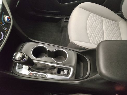 Used 2020 Chevrolet Equinox LS AWD/4WD image 26