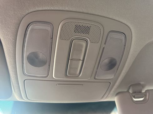 Used 2017 Kia Soul image 26