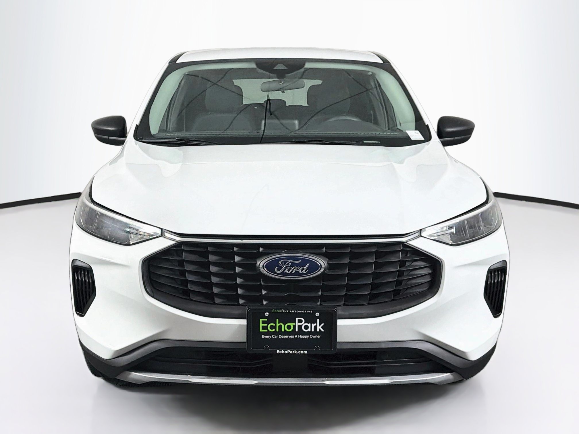 Used 2025 Ford Escape Active AWD/4WD image 2