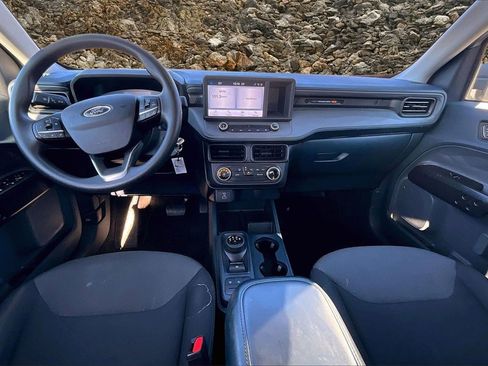 Used 2023 Ford Maverick XL image 13