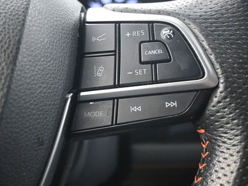 Used 2023 Toyota Sienna XSE image 15