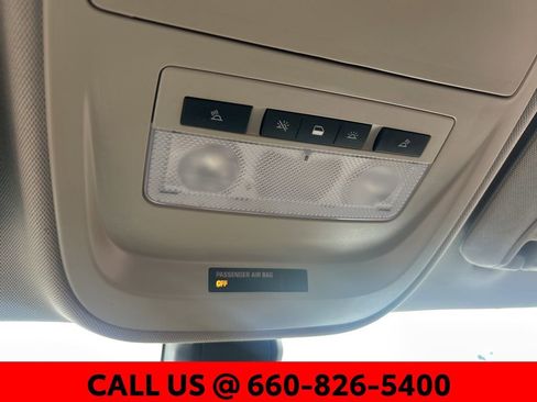 Used 2016 Chevrolet Colorado Z71 image 18