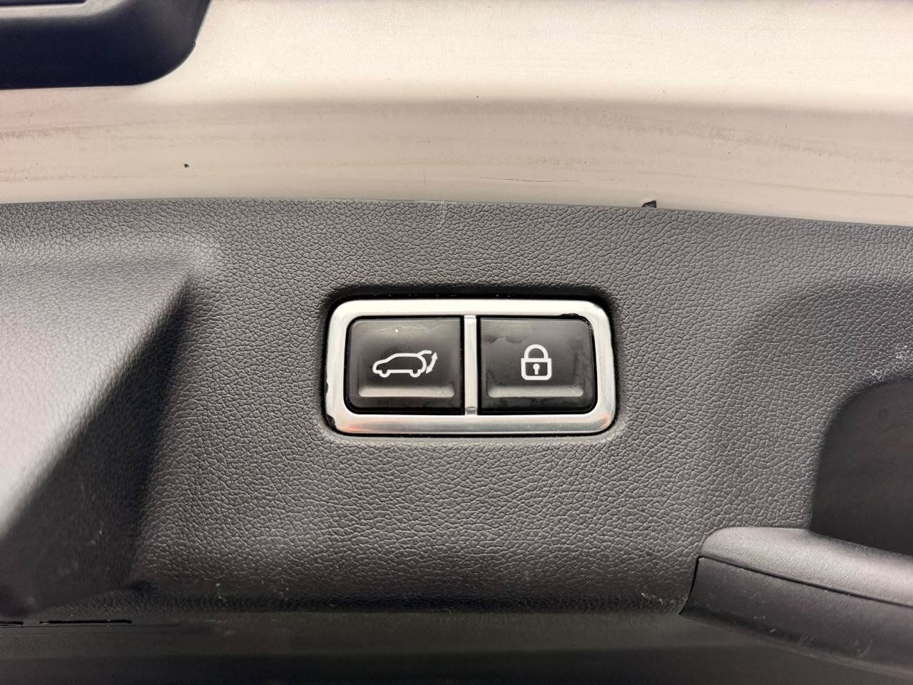 Used 2021 Kia Sorento SX FWD image 27