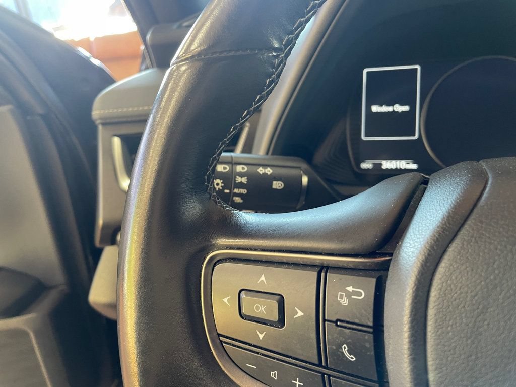 Used 2021 Lexus UX 200 FWD image 22