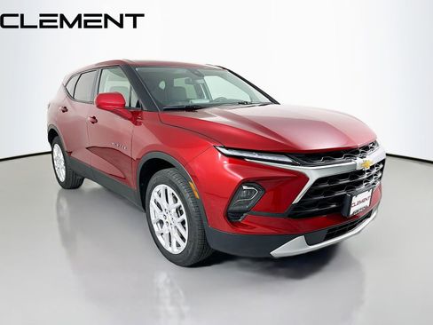 Used 2025 Chevrolet Blazer LT w/ Driver Confidence Package FWD image 5