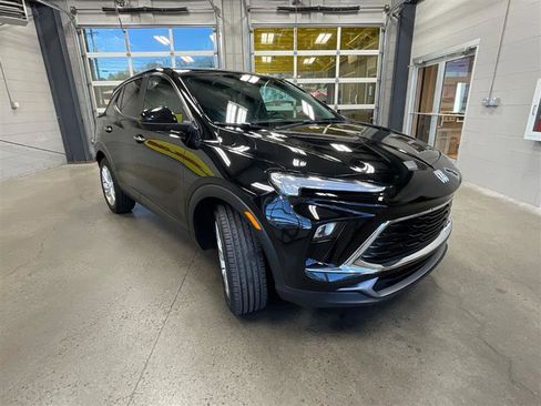 Used 2024 Buick Encore GX Preferred image 7