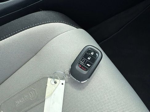 Certified 2024 Honda CR-V EX image 38
