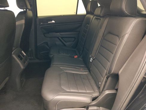 Used 2020 Volkswagen Atlas Cross Sport SEL Premium AWD/4WD image 18