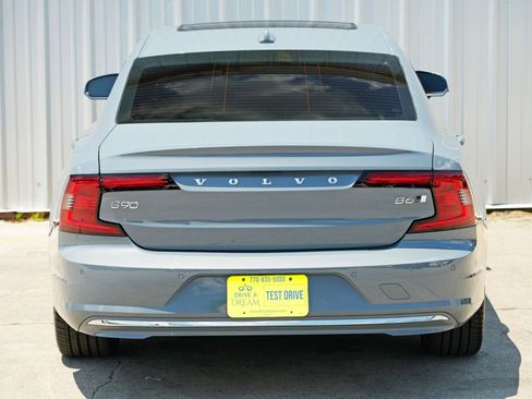 Used 2023 Volvo S90 B6 Plus w/ Protection Package Premier image 50