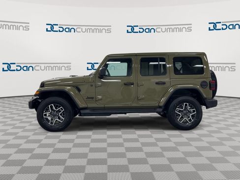 New 2026 Jeep Wrangler Unlimited Sahara AWD/4WD image 5