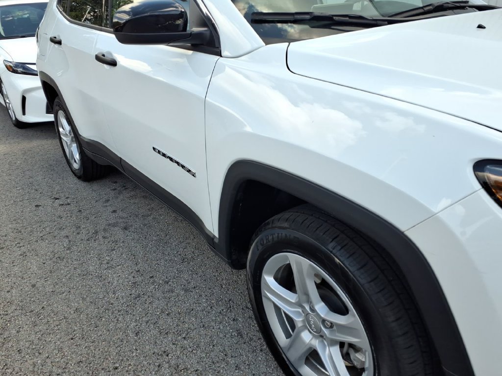 Used 2024 Jeep Compass Sport AWD/4WD image 19
