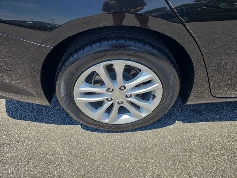 Used 2016 Chevrolet Malibu LT FWD image 21