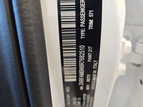 New 2024 Alfa Romeo Giulia Ti image 18