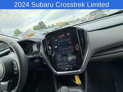 Used 2024 Subaru Crosstrek 2.5i Limited AWD/4WD image 17