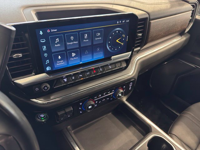 Certified 2024 Chevrolet Silverado 3500 High Country w/ LPO, Dark Essentials Package AWD/4WD image 17