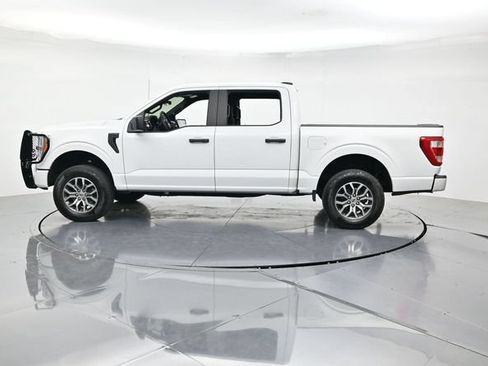 Certified 2022 Ford F150 XL w/ STX Black Appearance Package AWD/4WD image 7