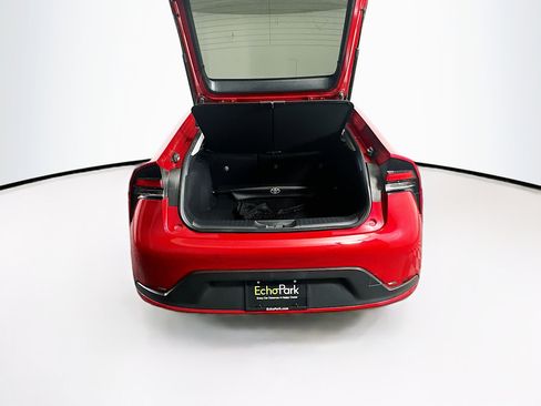 Used 2024 Toyota Prius LE image 28