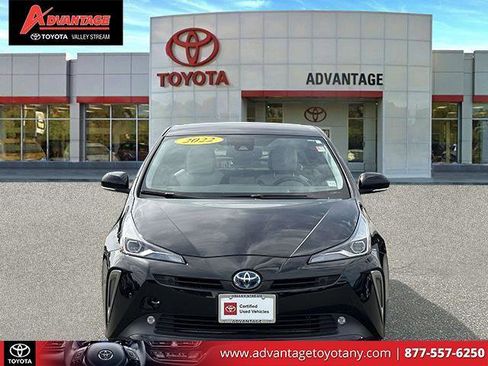 Certified 2022 Toyota Prius XLE image 2