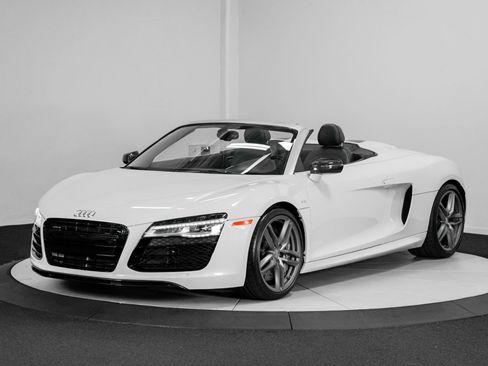Used 2015 Audi R8 V10 AWD/4WD image 6