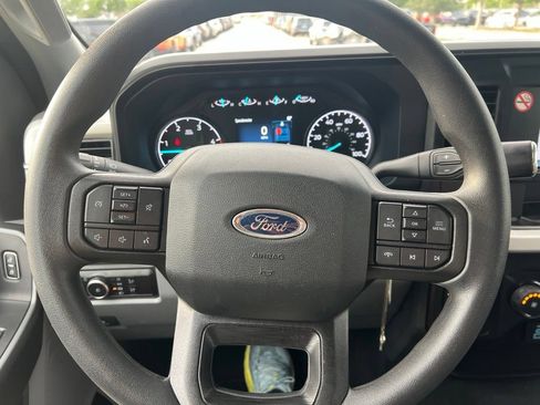 Used 2026 Ford F350 XLT AWD/4WD image 42