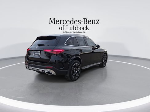 New 2026 Mercedes-Benz GLC 300 image 8
